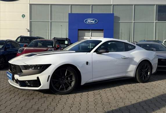 Ford - Mustang