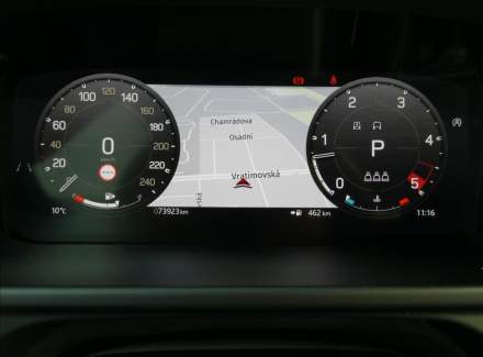 Land Rover - Defender