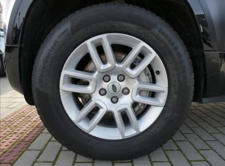 Land Rover - Defender