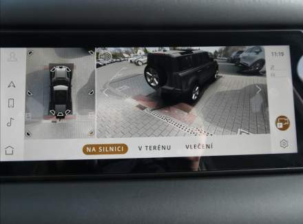 Land Rover - Defender