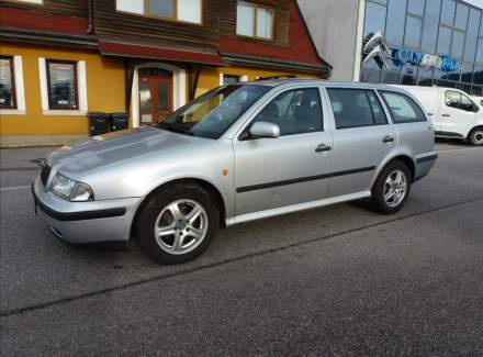 Škoda - Octavia