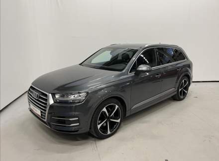 Audi - Q7