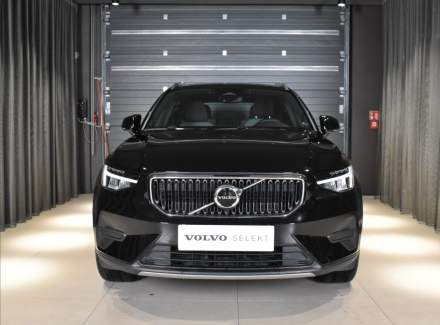 Volvo - XC40