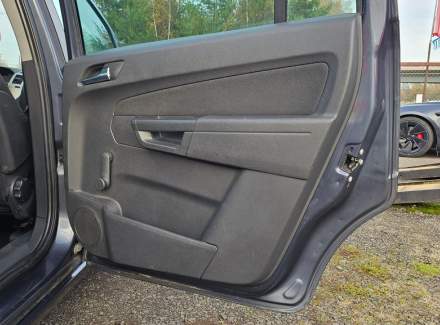 Opel - Zafira