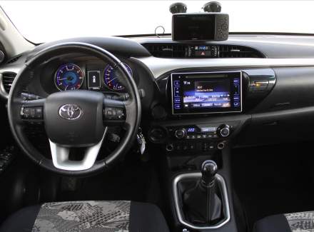 Toyota - Hilux