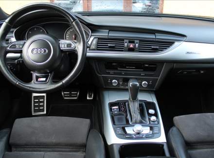Audi - A6