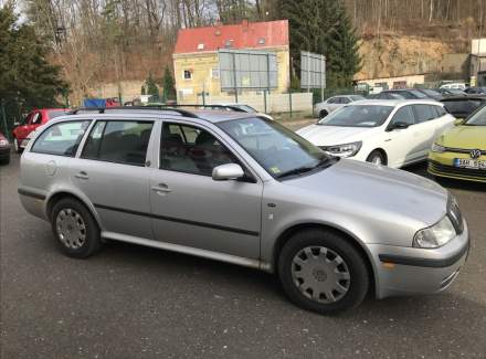 Škoda - Octavia