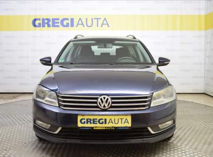 Volkswagen - Passat