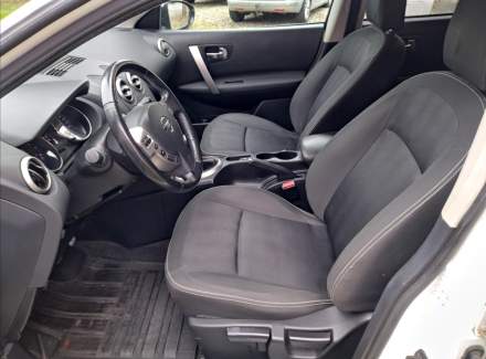 Nissan - Qashqai