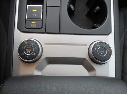 Volkswagen - Touareg