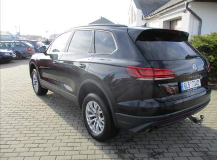 Volkswagen - Touareg