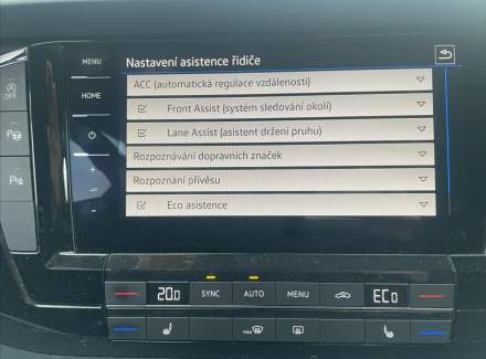 Volkswagen - Touareg