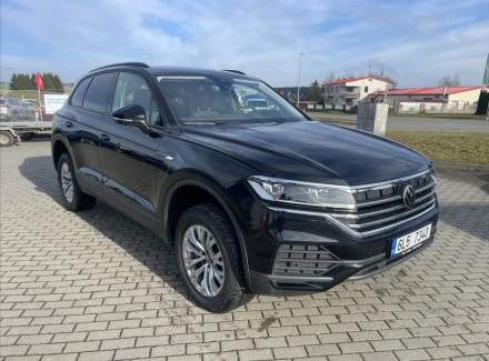 Volkswagen - Touareg