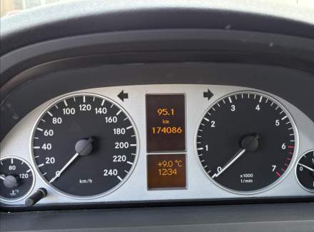 Mercedes-Benz - B-class