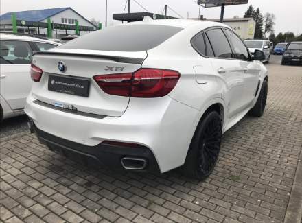 BMW - X6