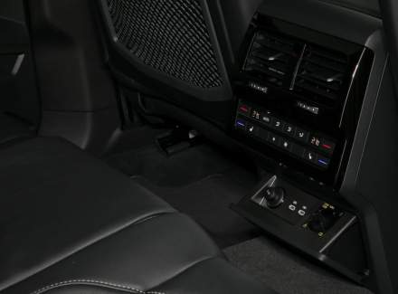 Volkswagen - Touareg