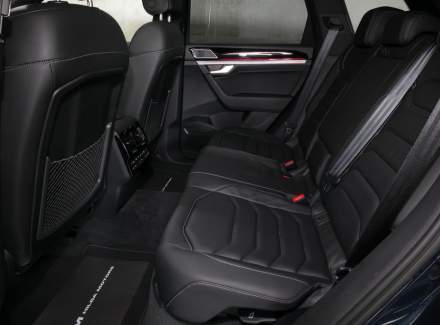 Volkswagen - Touareg