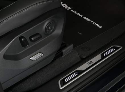 Volkswagen - Touareg