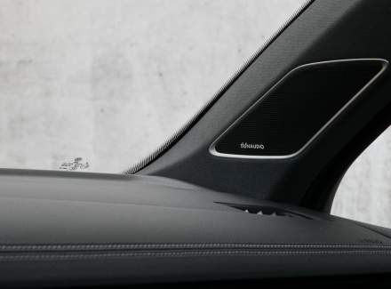 Volkswagen - Touareg