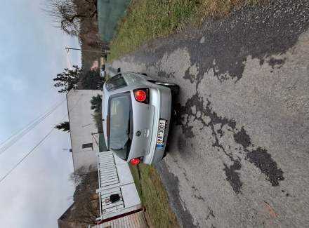 Volkswagen - Polo 1.4 (80 Hp) Automatic 5d