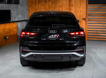 Audi - Q3