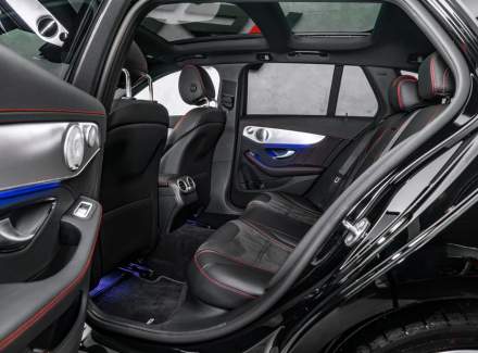 Mercedes-Benz - C-class