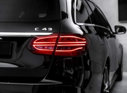 Mercedes-Benz - C-class