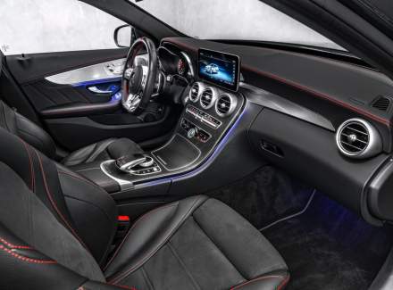 Mercedes-Benz - C-class