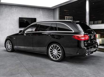 Mercedes-Benz - C-class