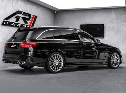 Mercedes-Benz - C-class