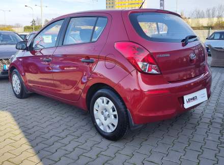 Hyundai - i20