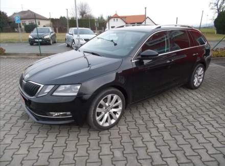 Škoda - Octavia