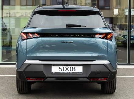 Peugeot - 5008