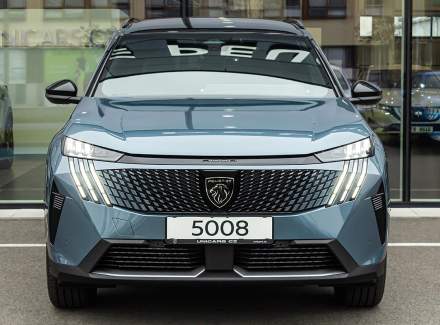 Peugeot - 5008