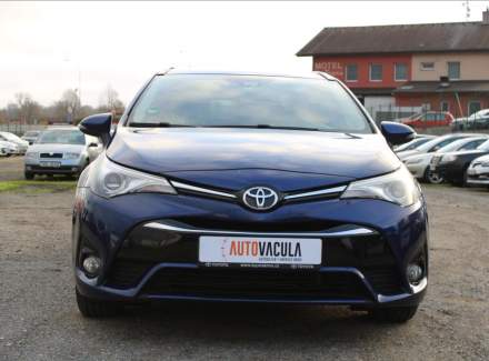 Toyota - Avensis