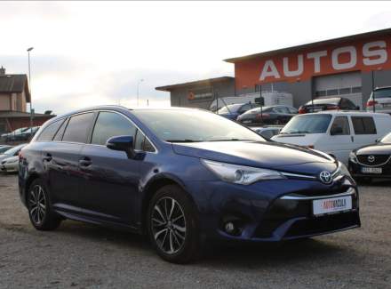 Toyota - Avensis