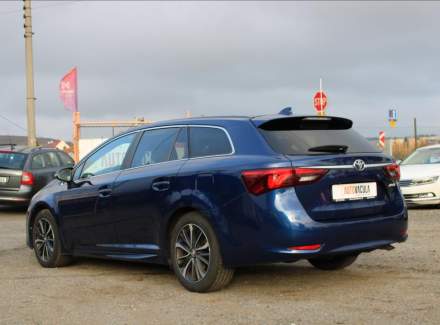 Toyota - Avensis
