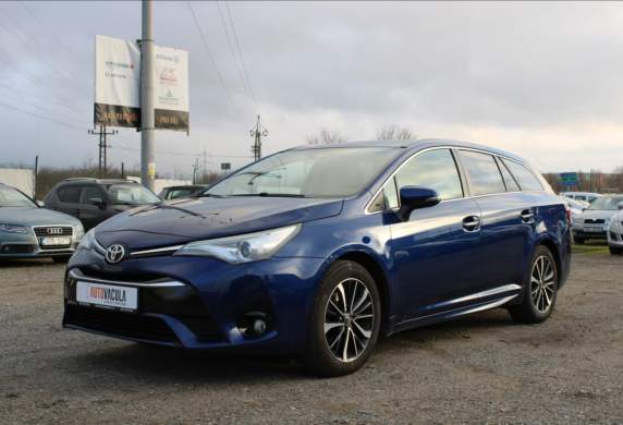 Toyota - Avensis