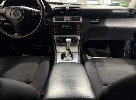 Mercedes-Benz - C-class