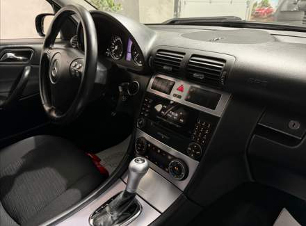 Mercedes-Benz - C-class
