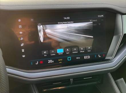 Volkswagen - Touareg