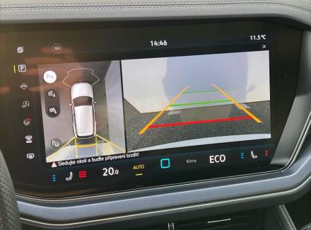 Volkswagen - Touareg