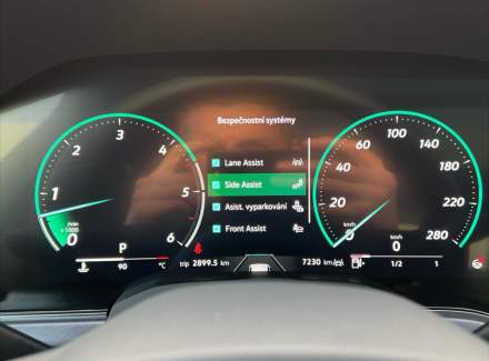 Volkswagen - Touareg