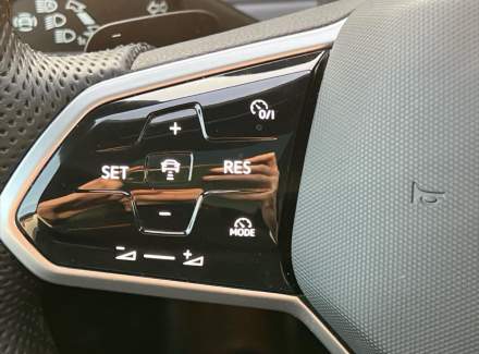 Volkswagen - Touareg