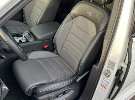 Volkswagen - Touareg