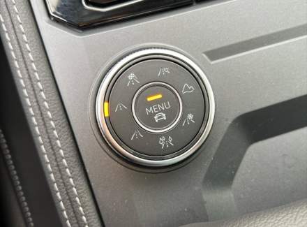 Volkswagen - Touareg