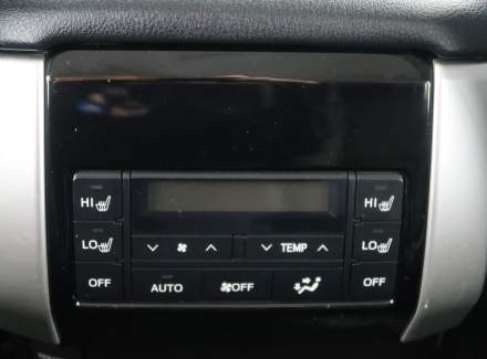 Toyota - Land Cruiser