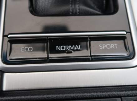 Toyota - Land Cruiser