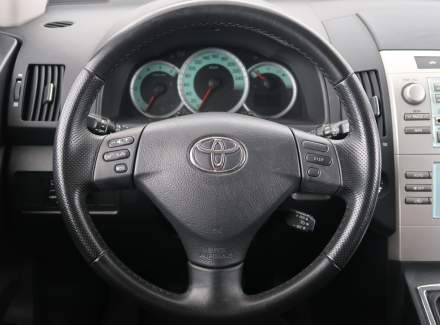 Toyota - Corolla Verso