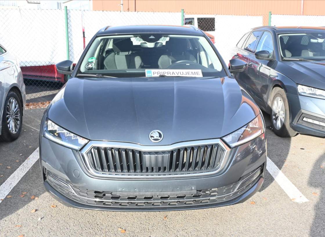 Škoda - Octavia